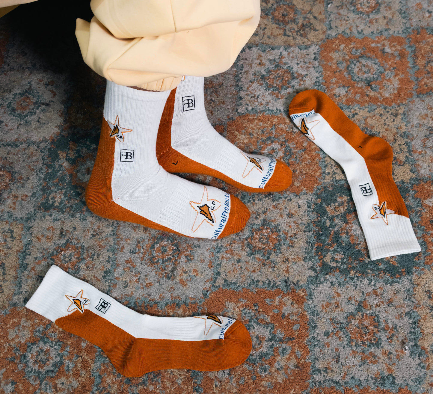 Finebrother socks
